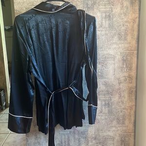 Brand new Victoria secret mini night robe with shorts size small/medium